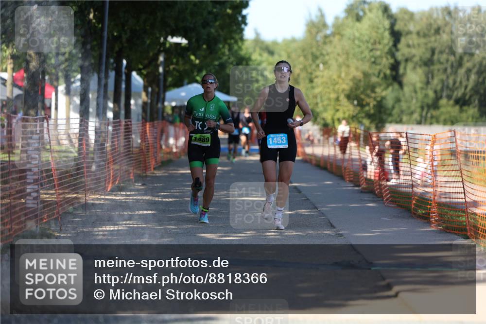 07.09.2025 - 19. Norderstedt Triathlon Michael Strokosch http://msf.ph/oto/8818366 07.09.2025 15:42:29 Laufen 458, 1453, 1489 meine-sportfotos.de