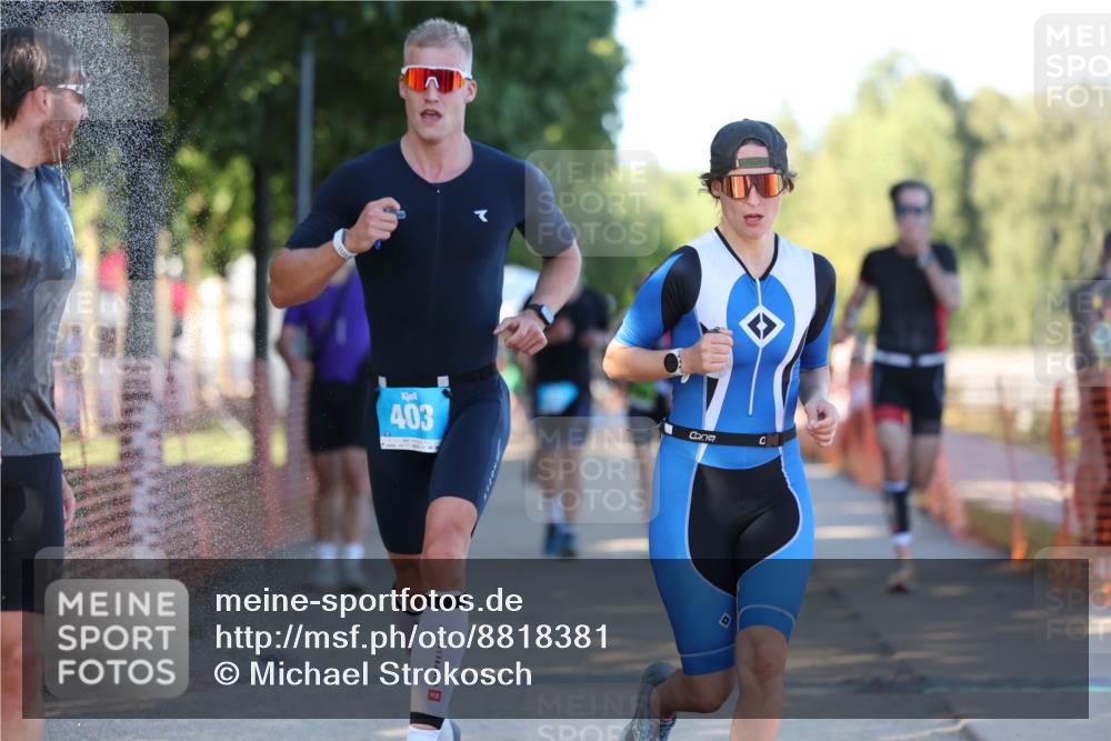 07.09.2025 - 19. Norderstedt Triathlon Michael Strokosch http://msf.ph/oto/8818381 07.09.2025 16:41:46 Laufen 401, 885, 939, 1057, 1100, 1545 meine-sportfotos.de