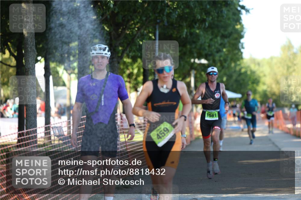 07.09.2025 - 19. Norderstedt Triathlon Michael Strokosch http://msf.ph/oto/8818432 07.09.2025 16:41:56 Laufen 381, 532, 1482, 1545, 1561 meine-sportfotos.de