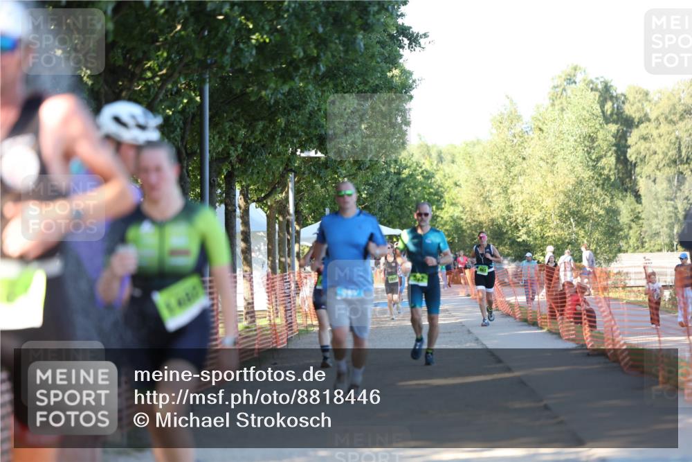 07.09.2025 - 19. Norderstedt Triathlon Michael Strokosch http://msf.ph/oto/8818446 07.09.2025 16:41:58 Laufen 381, 437, 532, 1482, 1561, 1612 meine-sportfotos.de