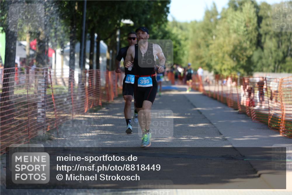 07.09.2025 - 19. Norderstedt Triathlon Michael Strokosch http://msf.ph/oto/8818449 07.09.2025 15:42:40 Laufen 395, 439 meine-sportfotos.de