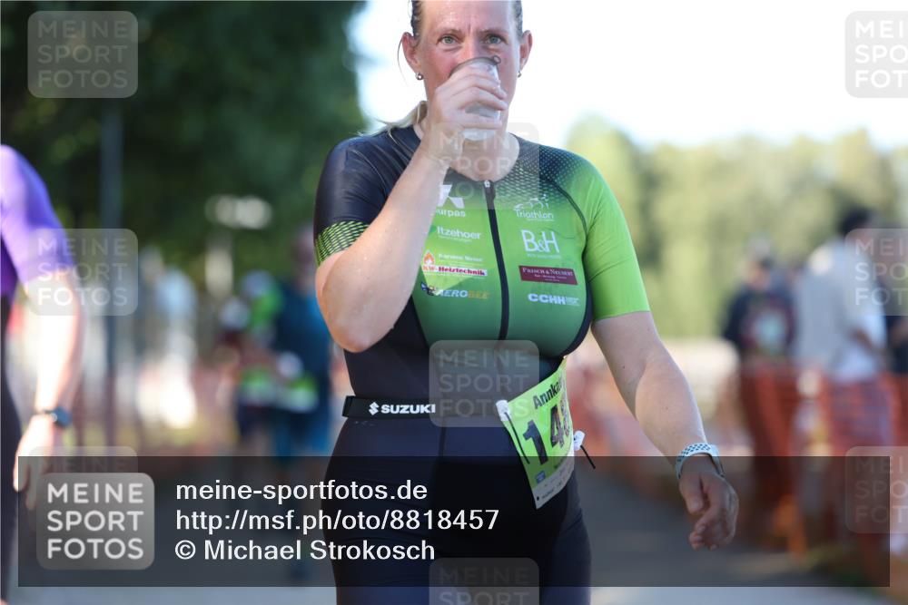 07.09.2025 - 19. Norderstedt Triathlon Michael Strokosch http://msf.ph/oto/8818457 07.09.2025 16:42:02 Laufen 381, 437, 532, 1612 meine-sportfotos.de