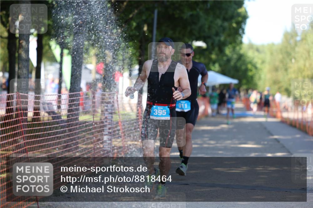 07.09.2025 - 19. Norderstedt Triathlon Michael Strokosch http://msf.ph/oto/8818464 07.09.2025 15:42:41 Laufen 395, 439 meine-sportfotos.de