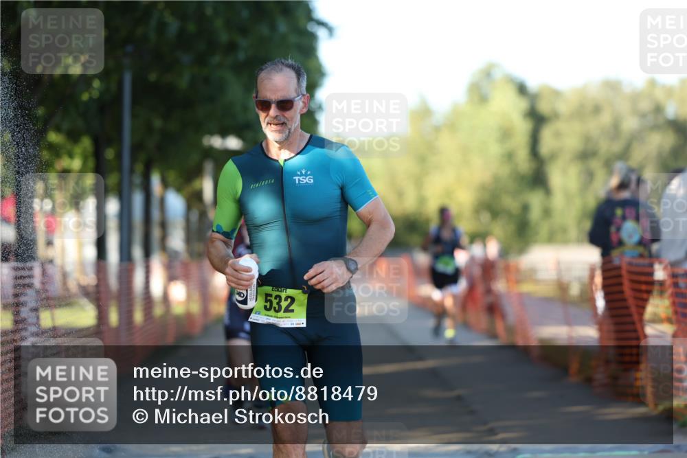 07.09.2025 - 19. Norderstedt Triathlon Michael Strokosch http://msf.ph/oto/8818479 07.09.2025 16:42:04 Laufen 381, 437, 461, 532, 1612 meine-sportfotos.de