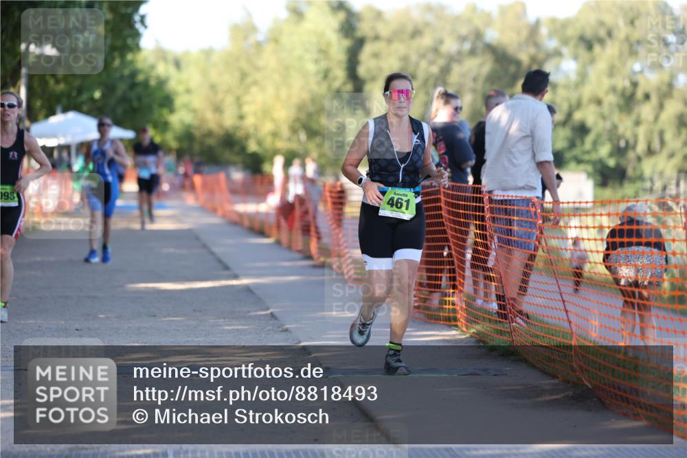 07.09.2025 - 19. Norderstedt Triathlon Michael Strokosch http://msf.ph/oto/8818493 07.09.2025 16:42:10 Laufen 437, 461, 1056, 1098, 1612 meine-sportfotos.de