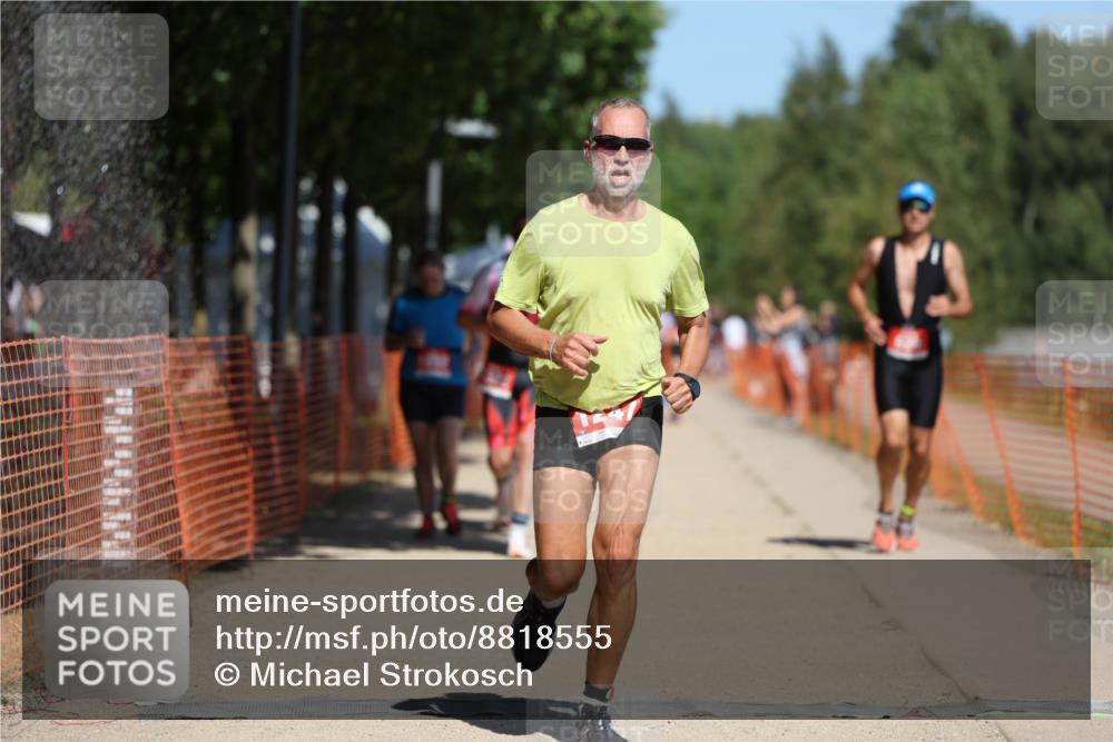07.09.2025 - 19. Norderstedt Triathlon Michael Strokosch http://msf.ph/oto/8818555 07.09.2025 13:00:19 Laufen 695, 820, 1247, 1252, 1322, 1338, 1342 meine-sportfotos.de