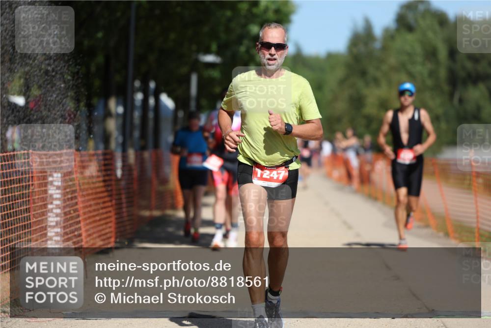 07.09.2025 - 19. Norderstedt Triathlon Michael Strokosch http://msf.ph/oto/8818561 07.09.2025 13:00:19 Laufen 695, 820, 1247, 1252, 1322, 1338, 1342 meine-sportfotos.de