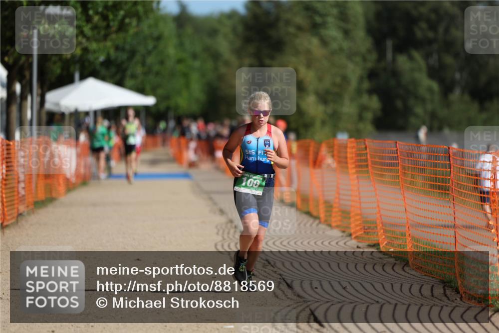 07.09.2025 - 19. Norderstedt Triathlon Michael Strokosch http://msf.ph/oto/8818569 07.09.2025 10:50:09 Laufen 100 meine-sportfotos.de