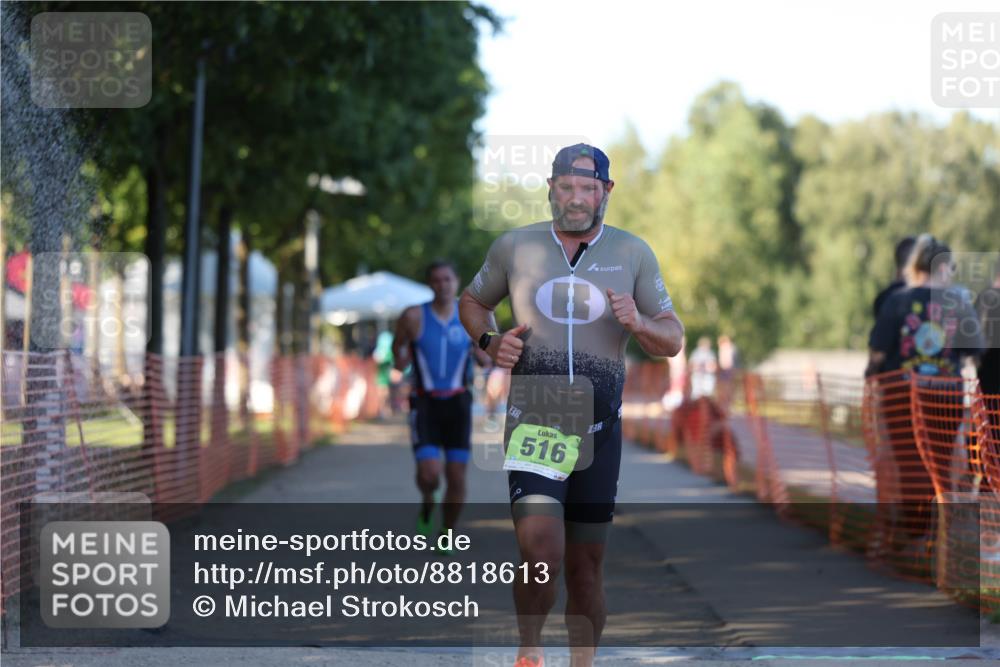 07.09.2025 - 19. Norderstedt Triathlon Michael Strokosch http://msf.ph/oto/8818613 07.09.2025 16:42:31 Laufen 516, 1443, 1603 meine-sportfotos.de