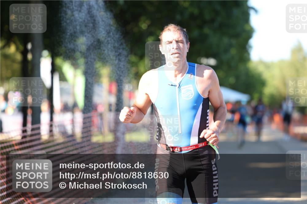 07.09.2025 - 19. Norderstedt Triathlon Michael Strokosch http://msf.ph/oto/8818630 07.09.2025 16:42:34 Laufen 516, 1075, 1603 meine-sportfotos.de
