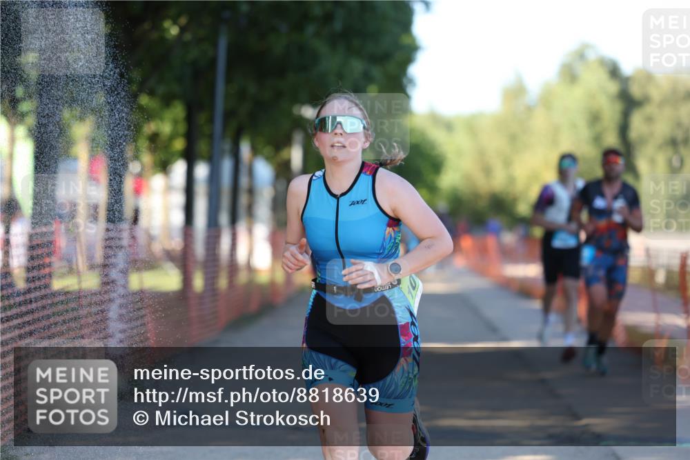 07.09.2025 - 19. Norderstedt Triathlon Michael Strokosch http://msf.ph/oto/8818639 07.09.2025 16:42:41 Laufen 412, 870, 873, 1049, 1075 meine-sportfotos.de