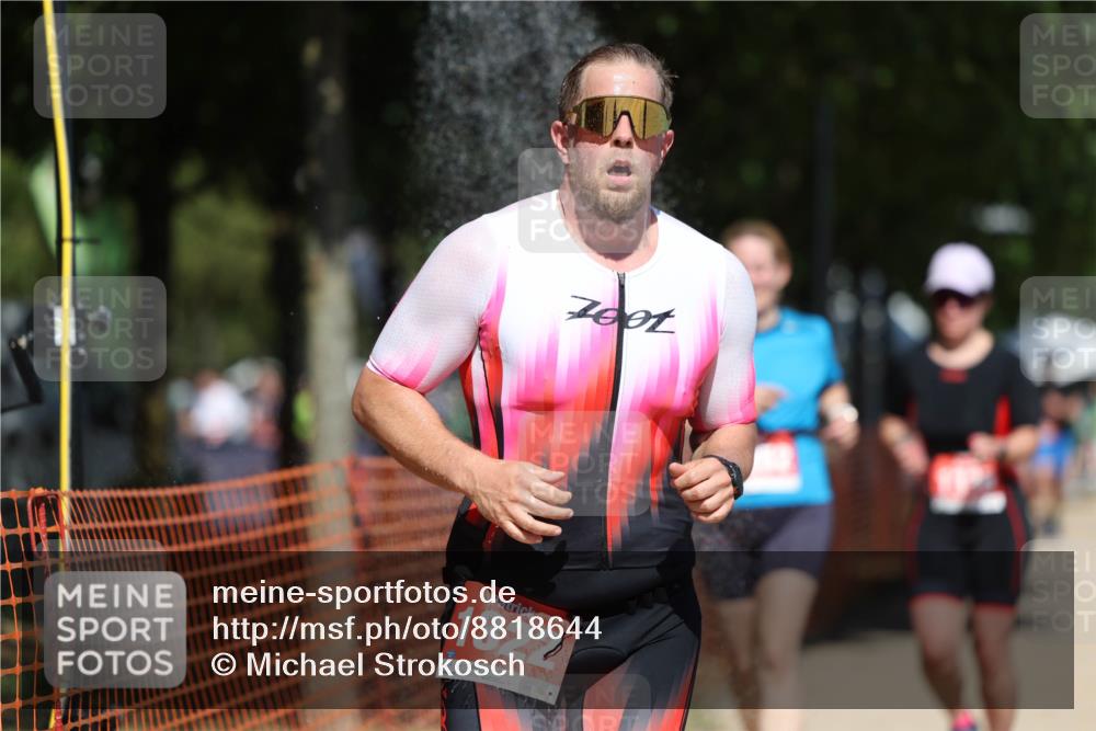 07.09.2025 - 19. Norderstedt Triathlon Michael Strokosch http://msf.ph/oto/8818644 07.09.2025 13:00:24 Laufen 783, 820, 1252, 1322, 1338 meine-sportfotos.de