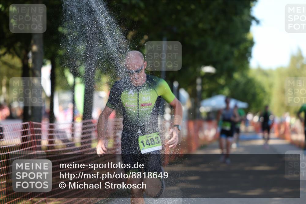 07.09.2025 - 19. Norderstedt Triathlon Michael Strokosch http://msf.ph/oto/8818649 07.09.2025 15:43:27 Laufen 450, 1483, 1488 meine-sportfotos.de