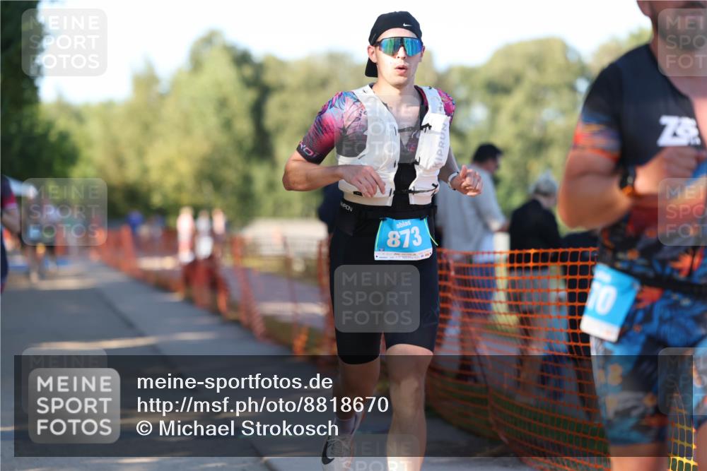 07.09.2025 - 19. Norderstedt Triathlon Michael Strokosch http://msf.ph/oto/8818670 07.09.2025 16:42:45 Laufen 412, 870, 873, 1049, 1075 meine-sportfotos.de