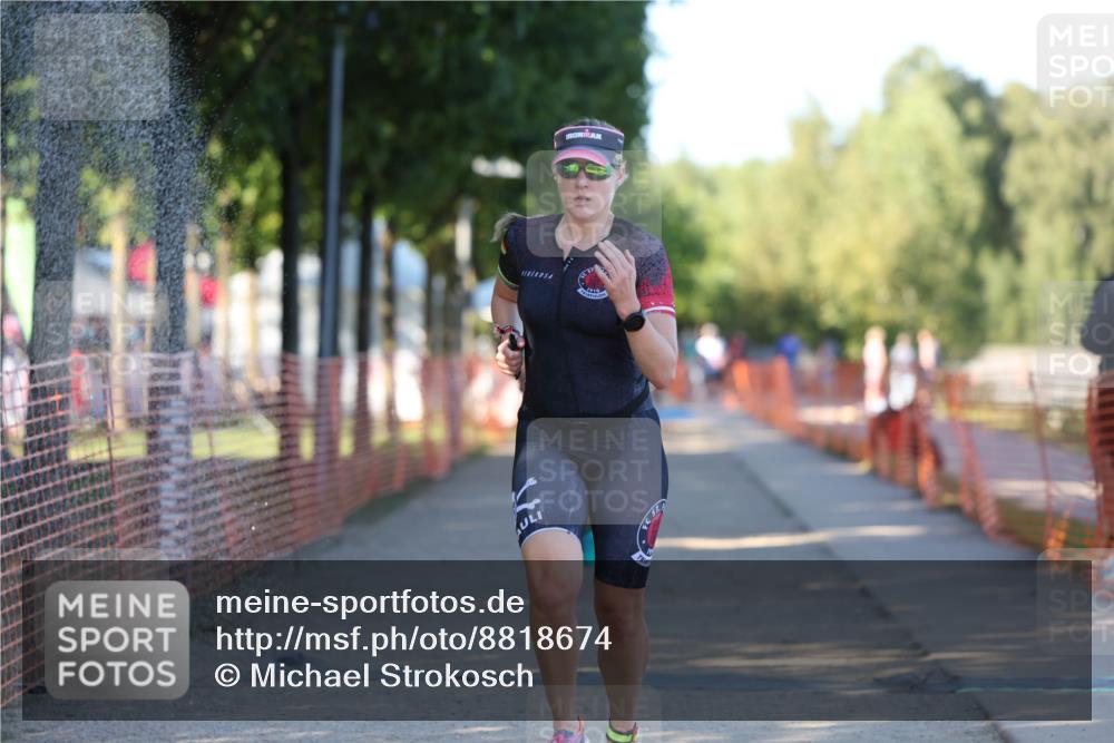 07.09.2025 - 19. Norderstedt Triathlon Michael Strokosch http://msf.ph/oto/8818674 07.09.2025 16:42:47 Laufen 412, 870, 873, 1049 meine-sportfotos.de