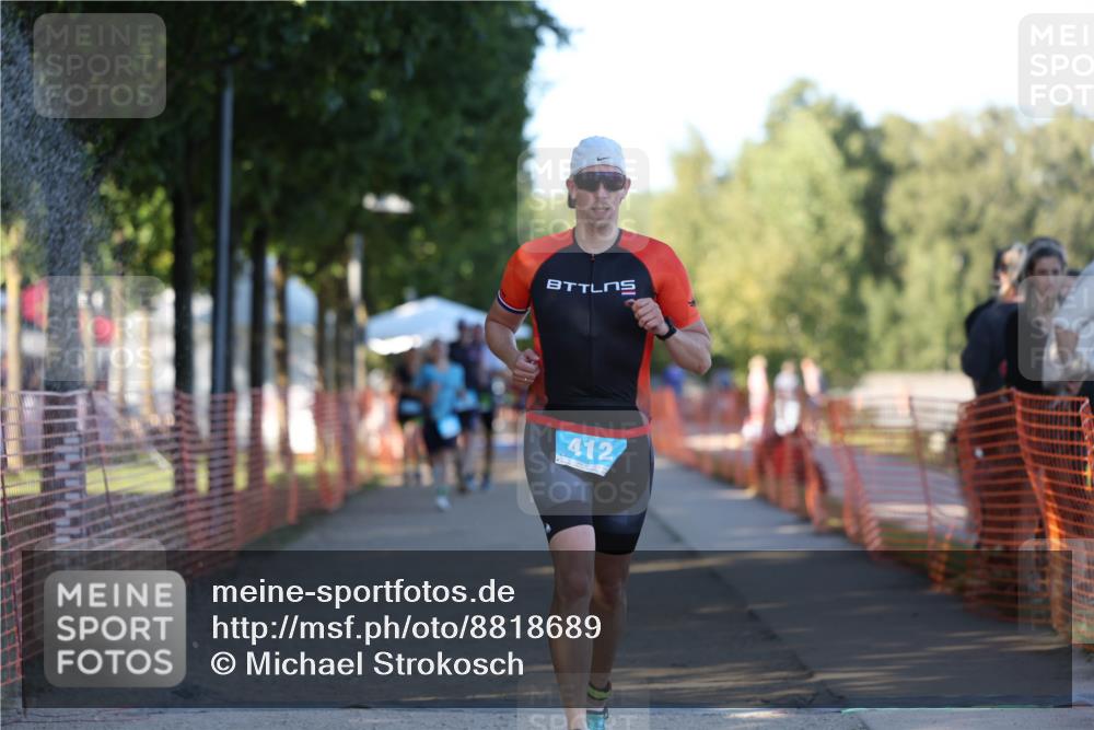 07.09.2025 - 19. Norderstedt Triathlon Michael Strokosch http://msf.ph/oto/8818689 07.09.2025 16:42:49 Laufen 412, 1049 meine-sportfotos.de