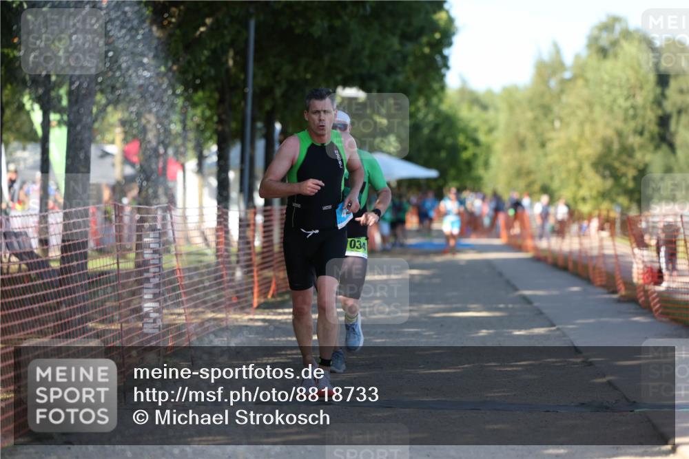 07.09.2025 - 19. Norderstedt Triathlon Michael Strokosch http://msf.ph/oto/8818733 07.09.2025 15:43:37 Laufen 417 meine-sportfotos.de