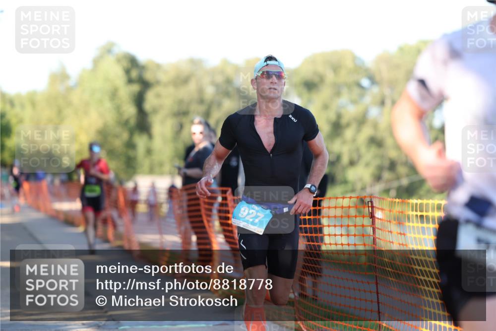 07.09.2025 - 19. Norderstedt Triathlon Michael Strokosch http://msf.ph/oto/8818778 07.09.2025 16:43:06 Laufen 927, 943, 1063, 1066, 1549, 1606 meine-sportfotos.de