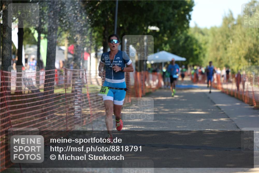 07.09.2025 - 19. Norderstedt Triathlon Michael Strokosch http://msf.ph/oto/8818791 07.09.2025 15:43:49 Laufen 444 meine-sportfotos.de