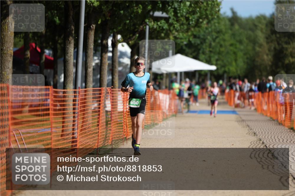 07.09.2025 - 19. Norderstedt Triathlon Michael Strokosch http://msf.ph/oto/8818853 07.09.2025 10:50:42 Laufen 650 meine-sportfotos.de
