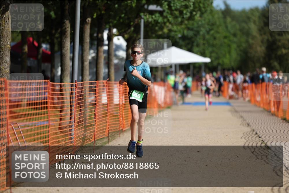 07.09.2025 - 19. Norderstedt Triathlon Michael Strokosch http://msf.ph/oto/8818865 07.09.2025 10:50:43 Laufen 650 meine-sportfotos.de