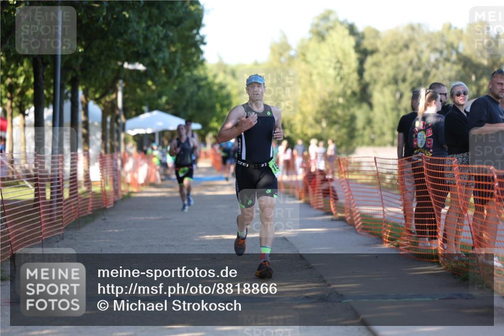 07.09.2025 - 19. Norderstedt Triathlon Michael Strokosch http://msf.ph/oto/8818866 07.09.2025 16:43:25 Laufen 1097, 1555, 1602 meine-sportfotos.de