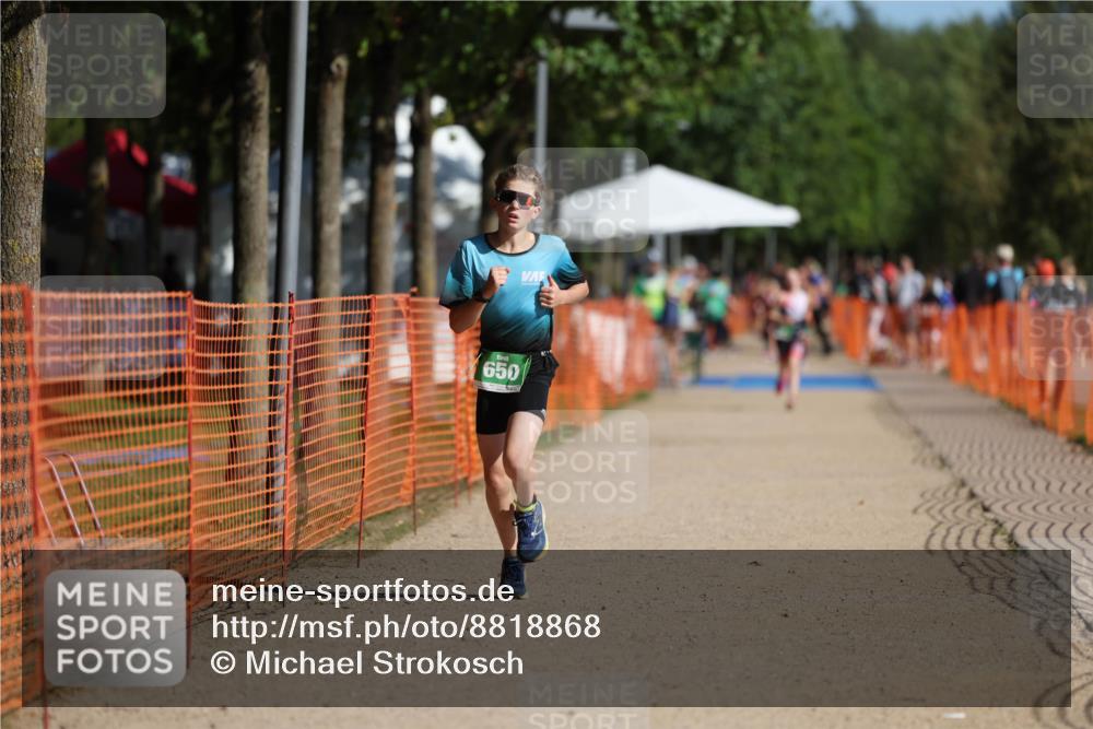 07.09.2025 - 19. Norderstedt Triathlon Michael Strokosch http://msf.ph/oto/8818868 07.09.2025 10:50:43 Laufen 650 meine-sportfotos.de