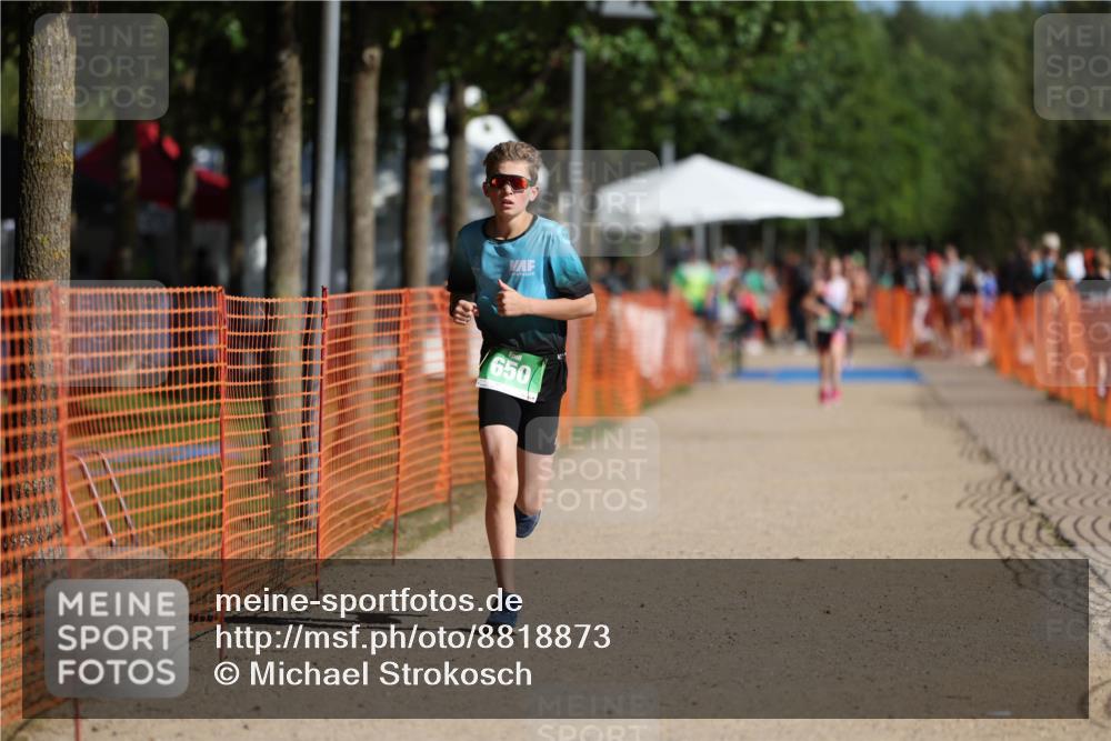 07.09.2025 - 19. Norderstedt Triathlon Michael Strokosch http://msf.ph/oto/8818873 07.09.2025 10:50:44 Laufen 650 meine-sportfotos.de