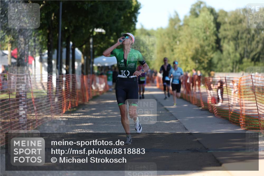 07.09.2025 - 19. Norderstedt Triathlon Michael Strokosch http://msf.ph/oto/8818883 07.09.2025 15:44:12 Laufen 379, 1491 meine-sportfotos.de