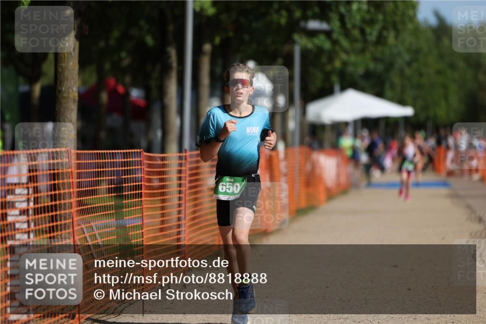 07.09.2025 - 19. Norderstedt Triathlon Michael Strokosch http://msf.ph/oto/8818888 07.09.2025 10:50:45 Laufen 650 meine-sportfotos.de