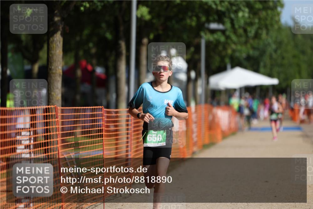07.09.2025 - 19. Norderstedt Triathlon Michael Strokosch http://msf.ph/oto/8818890 07.09.2025 10:50:45 Laufen 650 meine-sportfotos.de