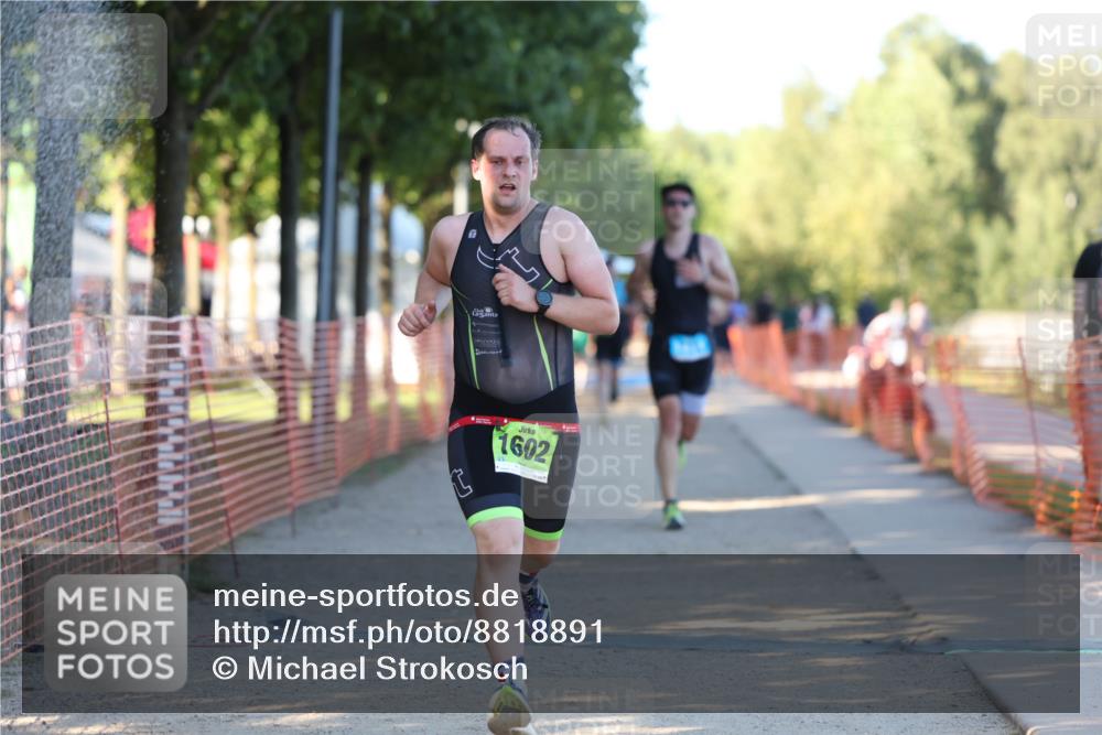 07.09.2025 - 19. Norderstedt Triathlon Michael Strokosch http://msf.ph/oto/8818891 07.09.2025 16:43:31 Laufen 1411, 1602, 1631 meine-sportfotos.de
