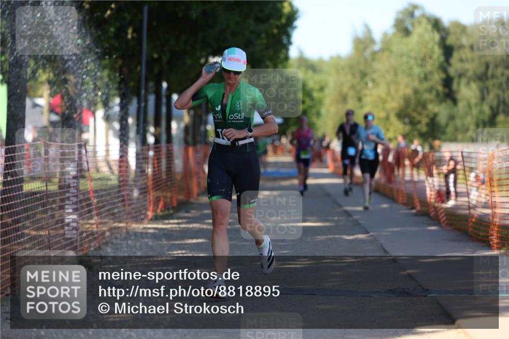 07.09.2025 - 19. Norderstedt Triathlon Michael Strokosch http://msf.ph/oto/8818895 07.09.2025 15:44:12 Laufen 379, 1491 meine-sportfotos.de