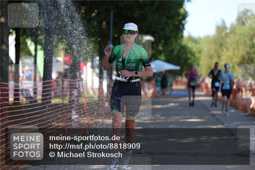 07.09.2025 - 19. Norderstedt Triathlon Michael Strokosch http://msf.ph/oto/8818909 07.09.2025 15:44:13 Laufen 379, 1491 meine-sportfotos.de