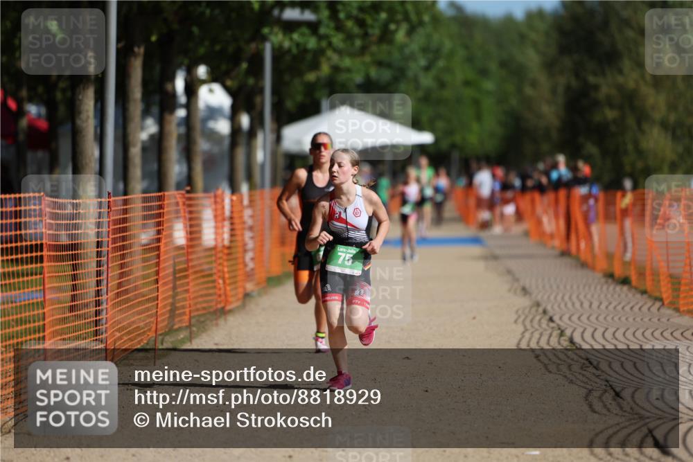 07.09.2025 - 19. Norderstedt Triathlon Michael Strokosch http://msf.ph/oto/8818929 07.09.2025 10:50:55 Laufen 75, 687 meine-sportfotos.de