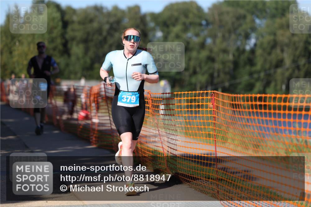 07.09.2025 - 19. Norderstedt Triathlon Michael Strokosch http://msf.ph/oto/8818947 07.09.2025 15:44:18 Laufen 379, 410, 1022 meine-sportfotos.de