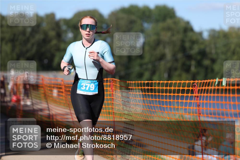 07.09.2025 - 19. Norderstedt Triathlon Michael Strokosch http://msf.ph/oto/8818957 07.09.2025 15:44:19 Laufen 379, 410, 1022 meine-sportfotos.de