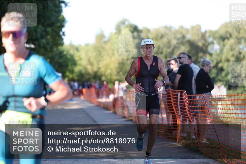 07.09.2025 - 19. Norderstedt Triathlon Michael Strokosch http://msf.ph/oto/8818976 07.09.2025 16:43:58 Laufen 415, 1079 meine-sportfotos.de