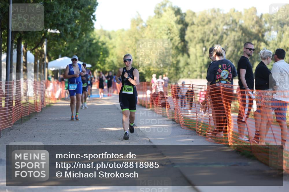 07.09.2025 - 19. Norderstedt Triathlon Michael Strokosch http://msf.ph/oto/8818985 07.09.2025 16:44:23 Laufen 1086, 1449, 1627 meine-sportfotos.de