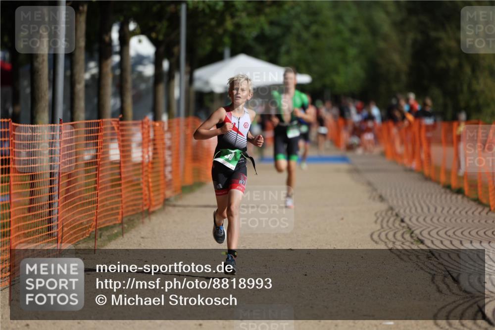07.09.2025 - 19. Norderstedt Triathlon Michael Strokosch http://msf.ph/oto/8818993 07.09.2025 10:51:05 Laufen 80, 663 meine-sportfotos.de