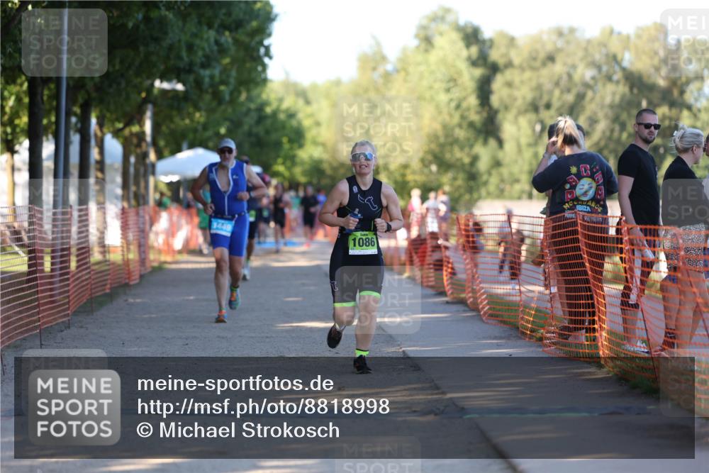 07.09.2025 - 19. Norderstedt Triathlon Michael Strokosch http://msf.ph/oto/8818998 07.09.2025 16:44:24 Laufen 1086, 1449 meine-sportfotos.de