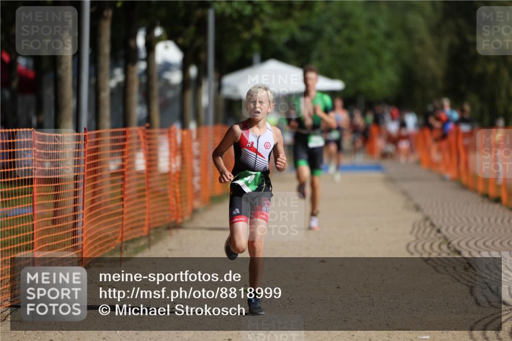 07.09.2025 - 19. Norderstedt Triathlon Michael Strokosch http://msf.ph/oto/8818999 07.09.2025 10:51:06 Laufen 80, 663 meine-sportfotos.de