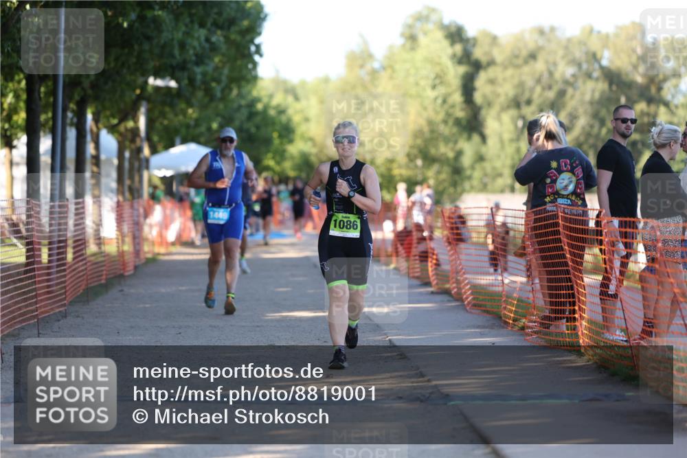 07.09.2025 - 19. Norderstedt Triathlon Michael Strokosch http://msf.ph/oto/8819001 07.09.2025 16:44:25 Laufen 1086, 1449, 1558 meine-sportfotos.de