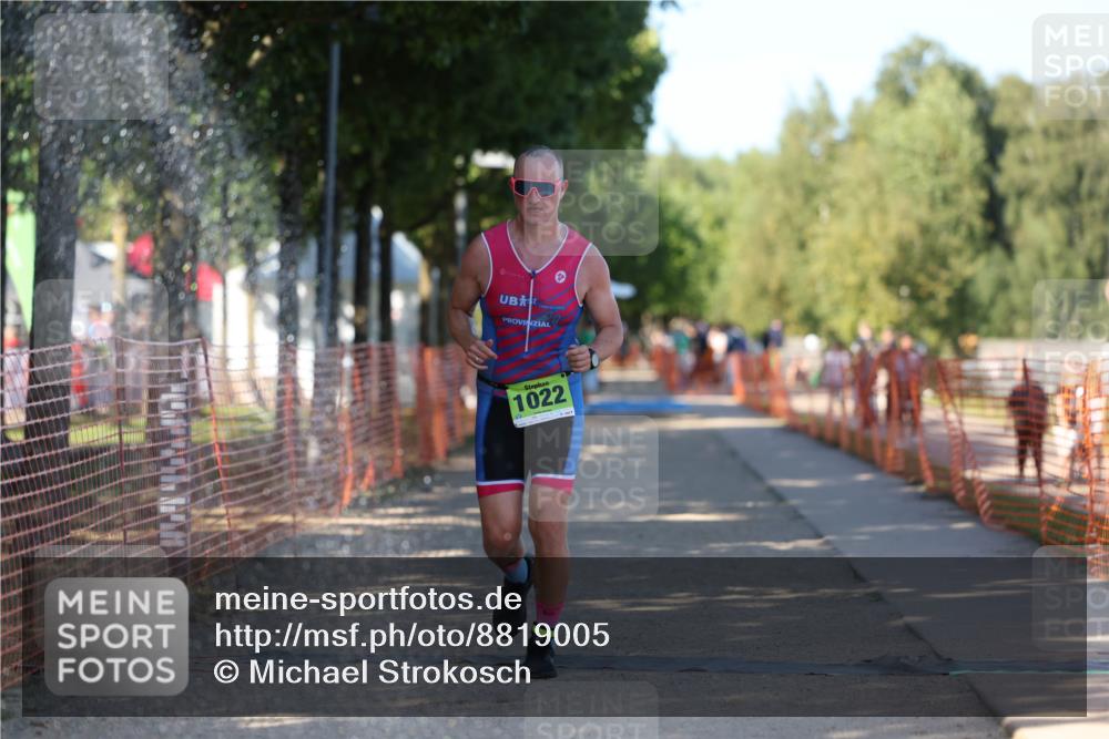 07.09.2025 - 19. Norderstedt Triathlon Michael Strokosch http://msf.ph/oto/8819005 07.09.2025 15:44:23 Laufen 410, 1022 meine-sportfotos.de