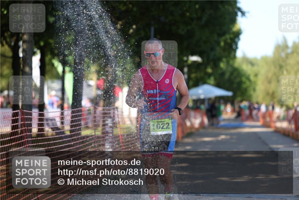 07.09.2025 - 19. Norderstedt Triathlon Michael Strokosch http://msf.ph/oto/8819020 07.09.2025 15:44:24 Laufen 410, 1022 meine-sportfotos.de