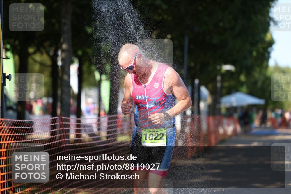07.09.2025 - 19. Norderstedt Triathlon Michael Strokosch http://msf.ph/oto/8819027 07.09.2025 15:44:25 Laufen 410, 1022 meine-sportfotos.de