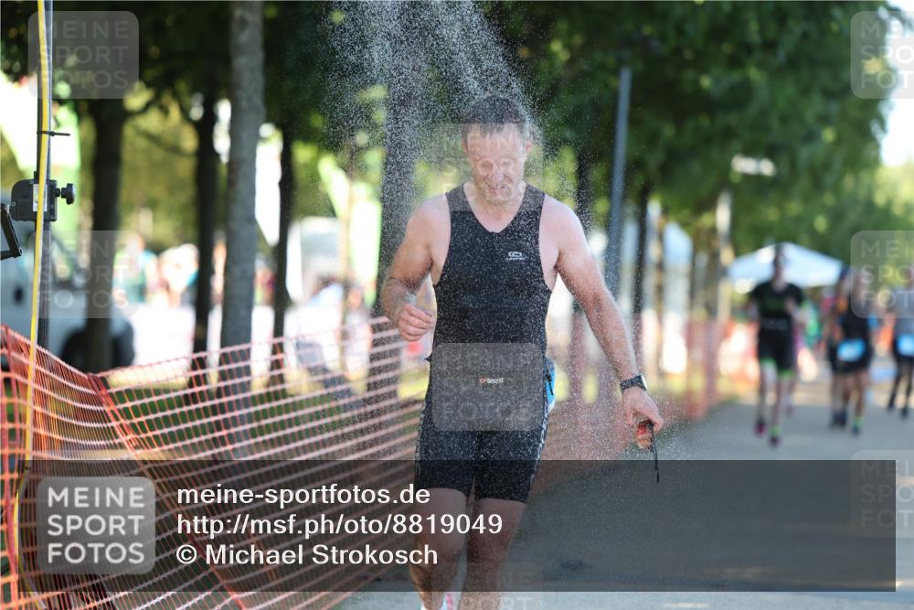 07.09.2025 - 19. Norderstedt Triathlon Michael Strokosch http://msf.ph/oto/8819049 07.09.2025 16:44:40 Laufen 429, 893, 902, 925, 1045, 1082, 1413, 1474, 1609 meine-sportfotos.de