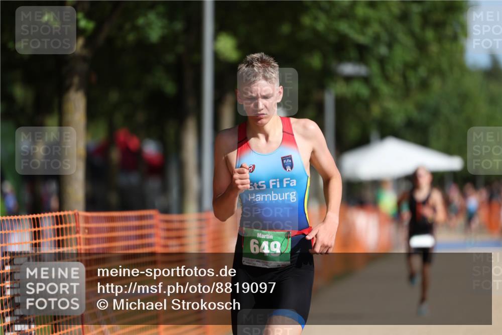 07.09.2025 - 19. Norderstedt Triathlon Michael Strokosch http://msf.ph/oto/8819097 07.09.2025 10:51:17 Laufen 68, 649 meine-sportfotos.de