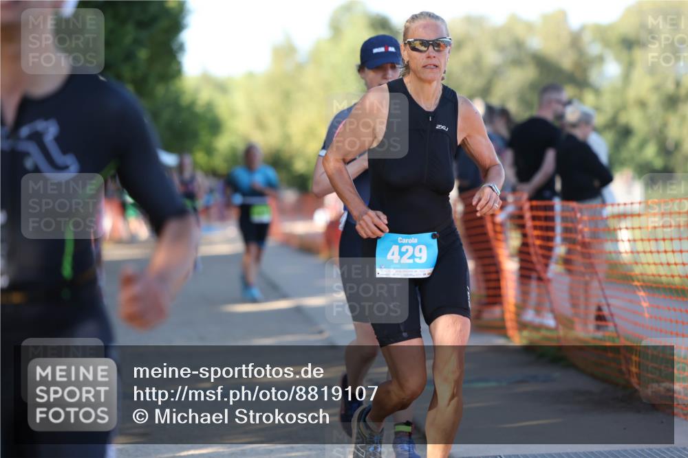 07.09.2025 - 19. Norderstedt Triathlon Michael Strokosch http://msf.ph/oto/8819107 07.09.2025 16:44:49 Laufen 429, 897, 925, 1045, 1072, 1082, 1101, 1609 meine-sportfotos.de