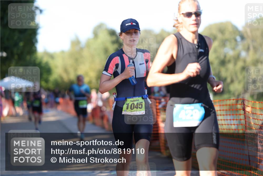 07.09.2025 - 19. Norderstedt Triathlon Michael Strokosch http://msf.ph/oto/8819110 07.09.2025 16:44:49 Laufen 429, 897, 925, 1045, 1072, 1082, 1101, 1609 meine-sportfotos.de